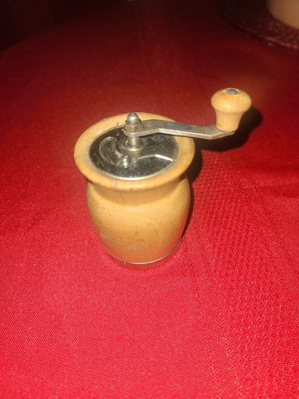 VTG Pepper Or Spice Grinder Made In Italy Small Wood Hand Crank Pepper Grinder